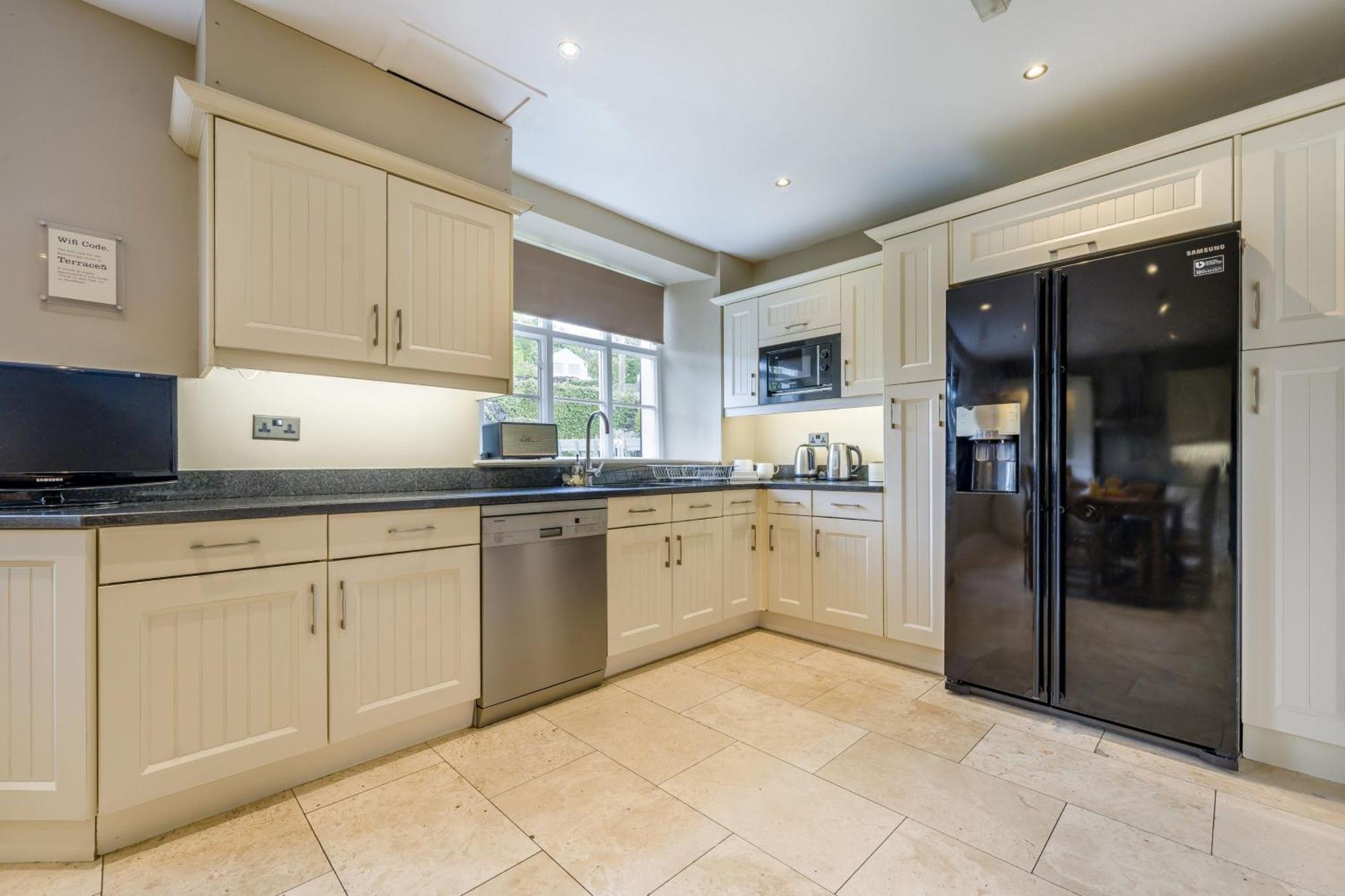 Bannerrigg Villa Windermere Bagian luar foto