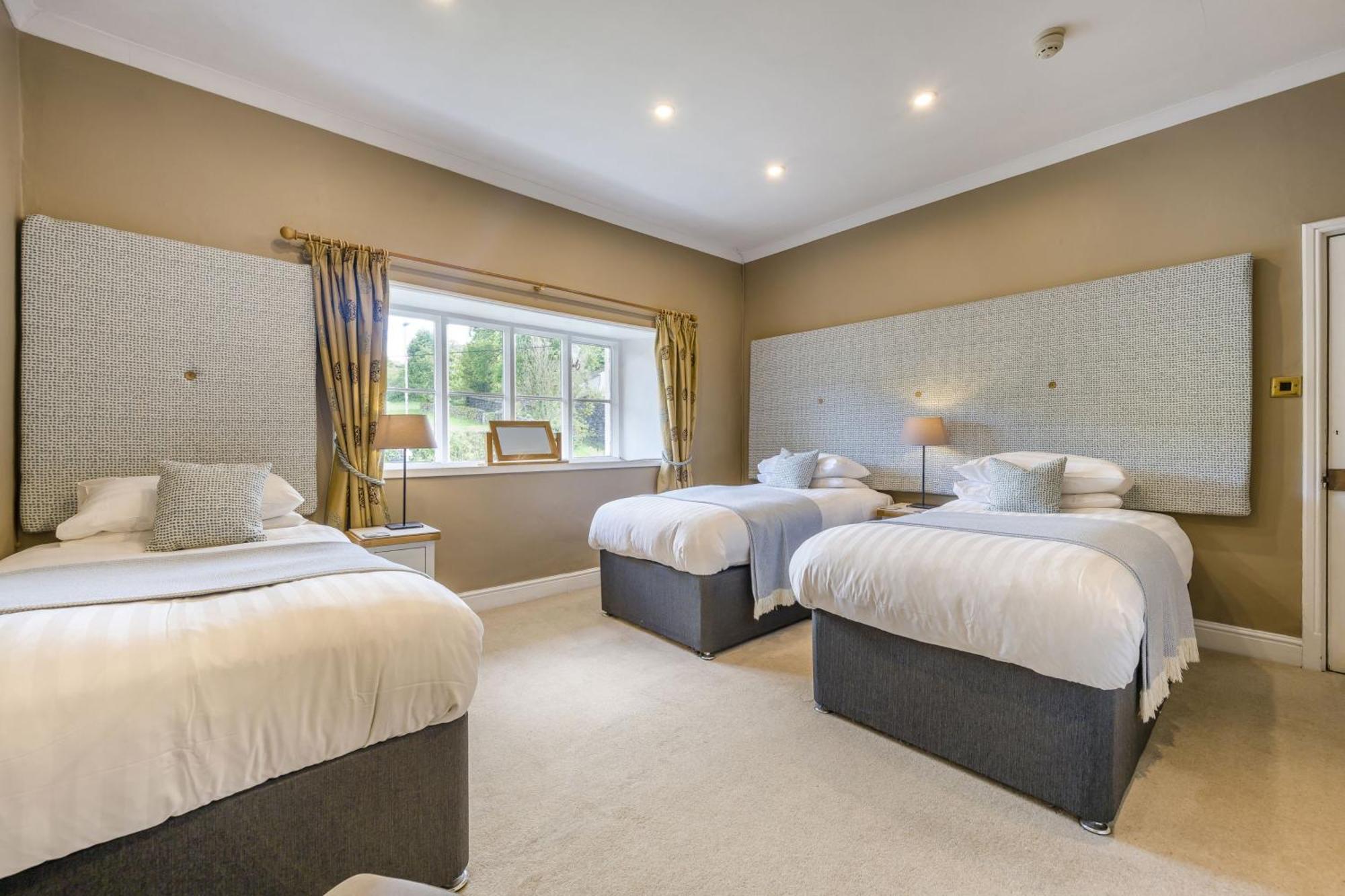 Bannerrigg Villa Windermere Bagian luar foto