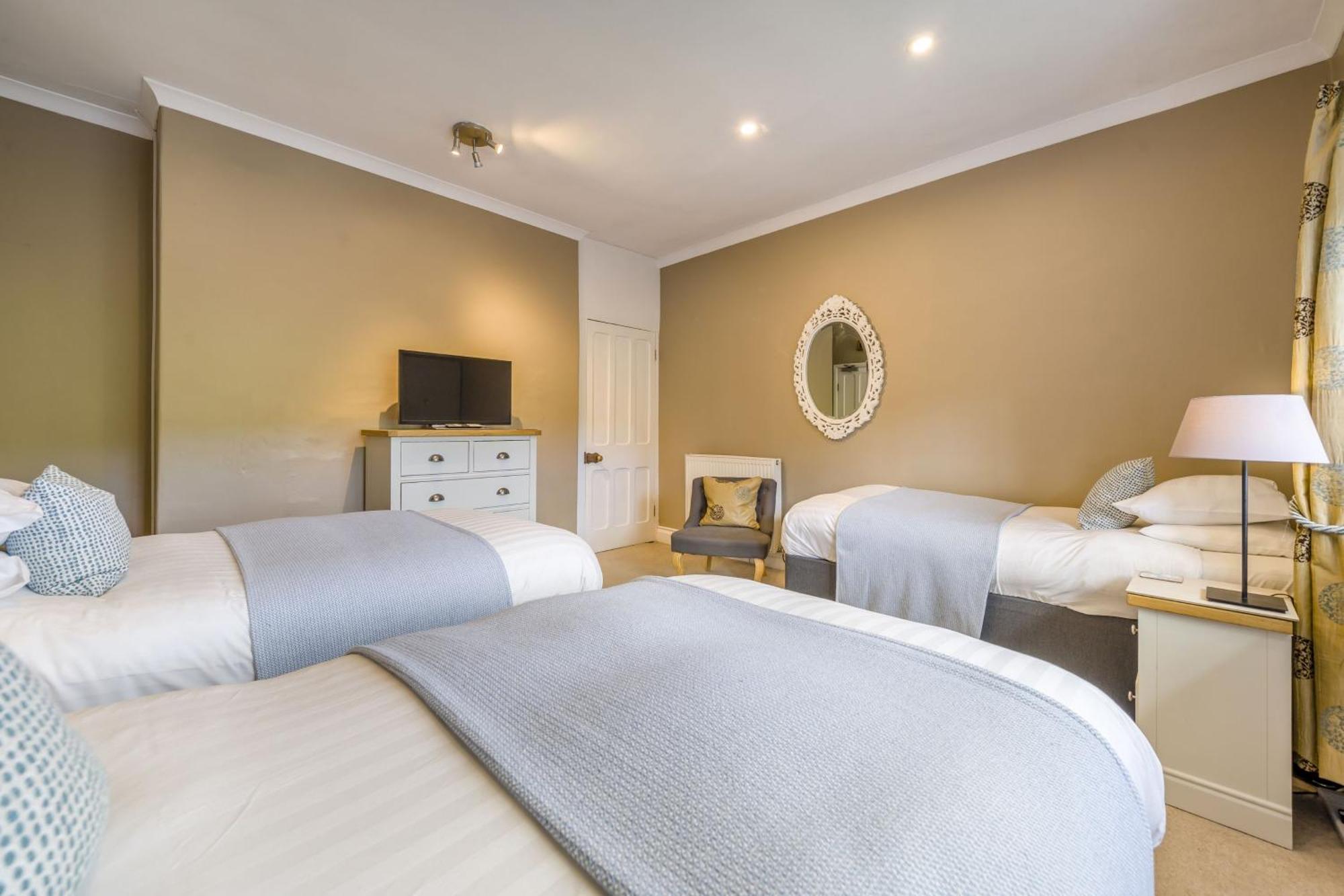 Bannerrigg Villa Windermere Bagian luar foto